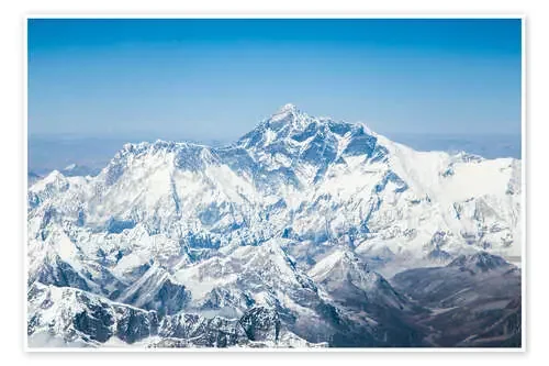 Aerial view of Mount Everest in the Himalaya de Matteo Colombo