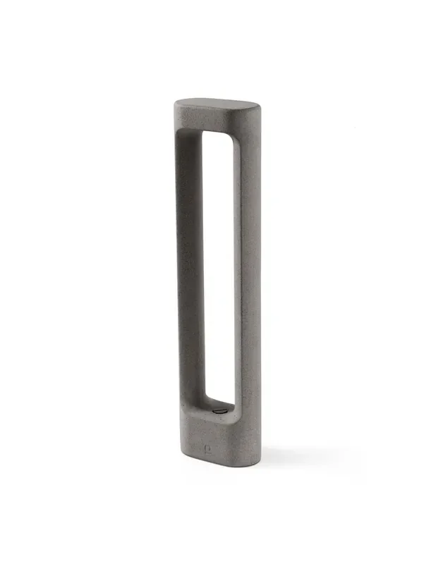 Balizas Led Ilumina Caminos de Cemento Gris