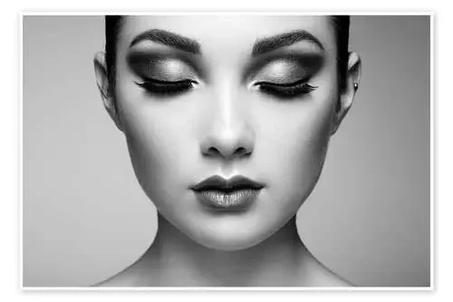Close your eyes Editors Choice