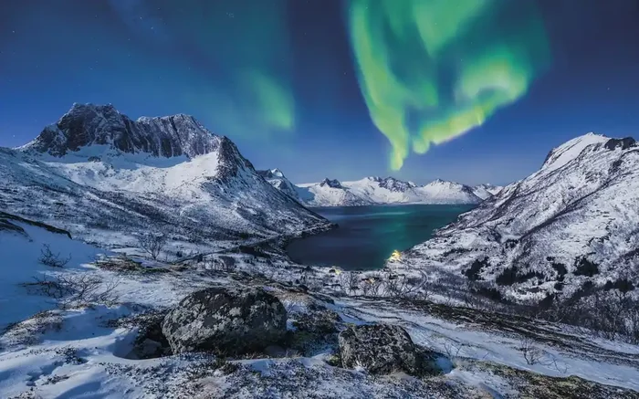 fotomural aurora polar azul y verde de Sanders & Sanders – 612521