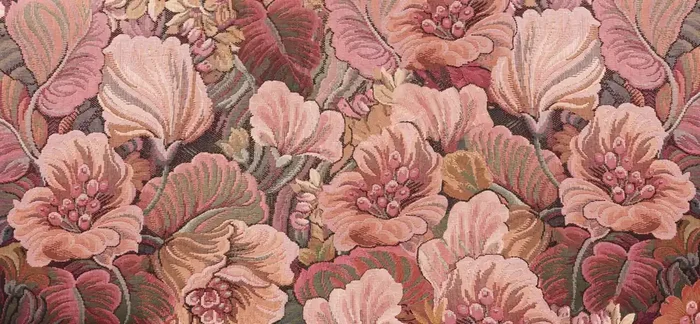 fotomural patrón floral bordado rosa de ESTAhome – 159468