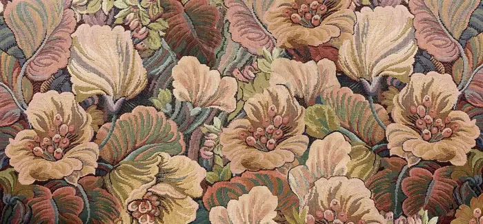 fotomural patrón floral bordado rosa terracota de ESTAhome – 159338