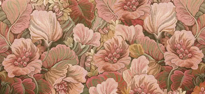 fotomural patrón floral bordado rosa y verde de ESTAhome – 159466