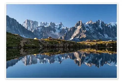 Grandes Jorasses reflected in Lac De Cheserys, France de Roberto Sysa Moiola