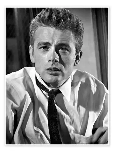 James Dean Portrait Everett Collection