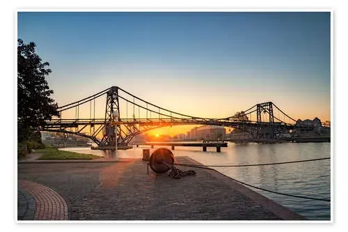 Kaiser Wilhelm Brücke Wilhelmshaven at sunrise de Rainer Ganske