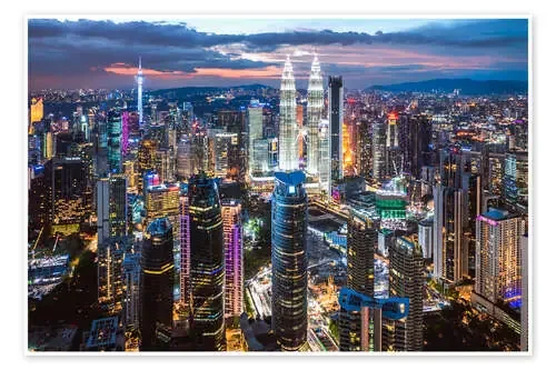 Kuala Lumpur city at night, Malaysia de Matteo Colombo