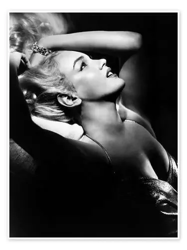 Marilyn Monroe Side Profile Everett Collection