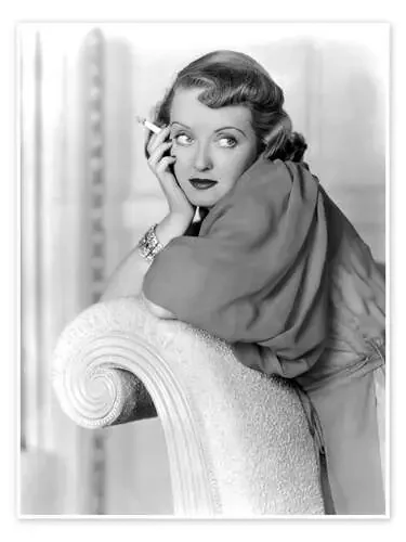 MARKED WOMAN, Bette Davis Everett Collection
