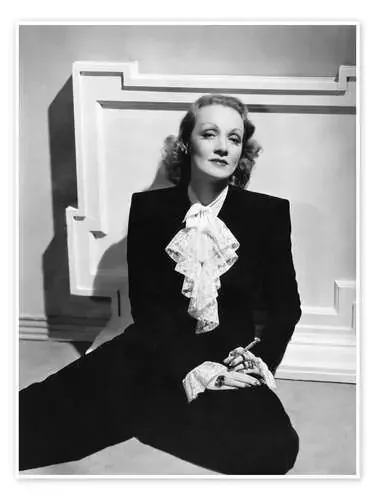 Marlene Dietrich, 1940s Everett Collection
