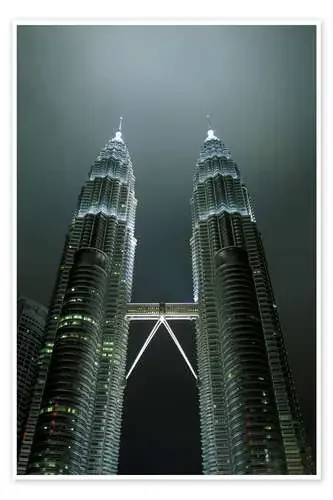 Petronas Twin Towers in Kuala Lumpur Editors Choice