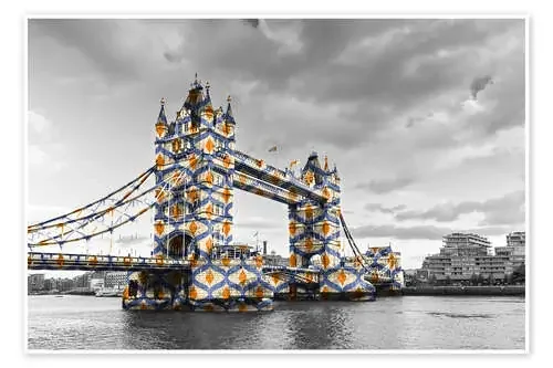 Puente de la Torre en colores pop Editors Choice