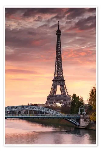 River Seine and Eiffel tower at sunrise, Paris, France de Matteo Colombo