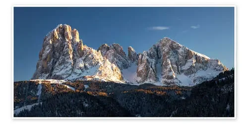 Sassolungo and Sassopiatto in the Dolomites in winter de Dieter Meyrl