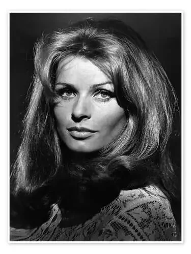 Senta Berger, 1967 Everett Collection