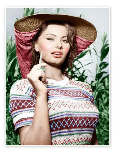 Sophia Loren with Straw Hat Everett Collection