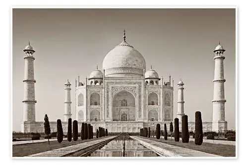 Taj Mahal in sunrise light Editors Choice