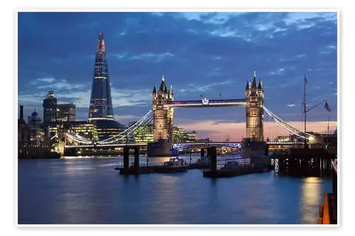 The Shard and Tower Bridge at night de Stuart Black Robert Harding
