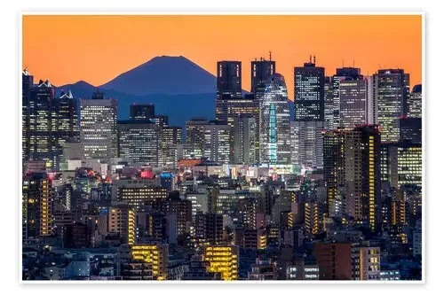 Tokyo skyline at night with Mount Fuji in the background de Jan Christopher Becke