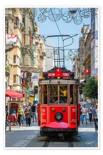 Tranvía rojo en Estambul, Turquía de Matteo Colombo
